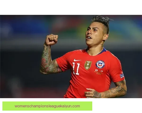 克鲁伊夫世界杯表现分析：技术精湛，战术深邃，值得关注。